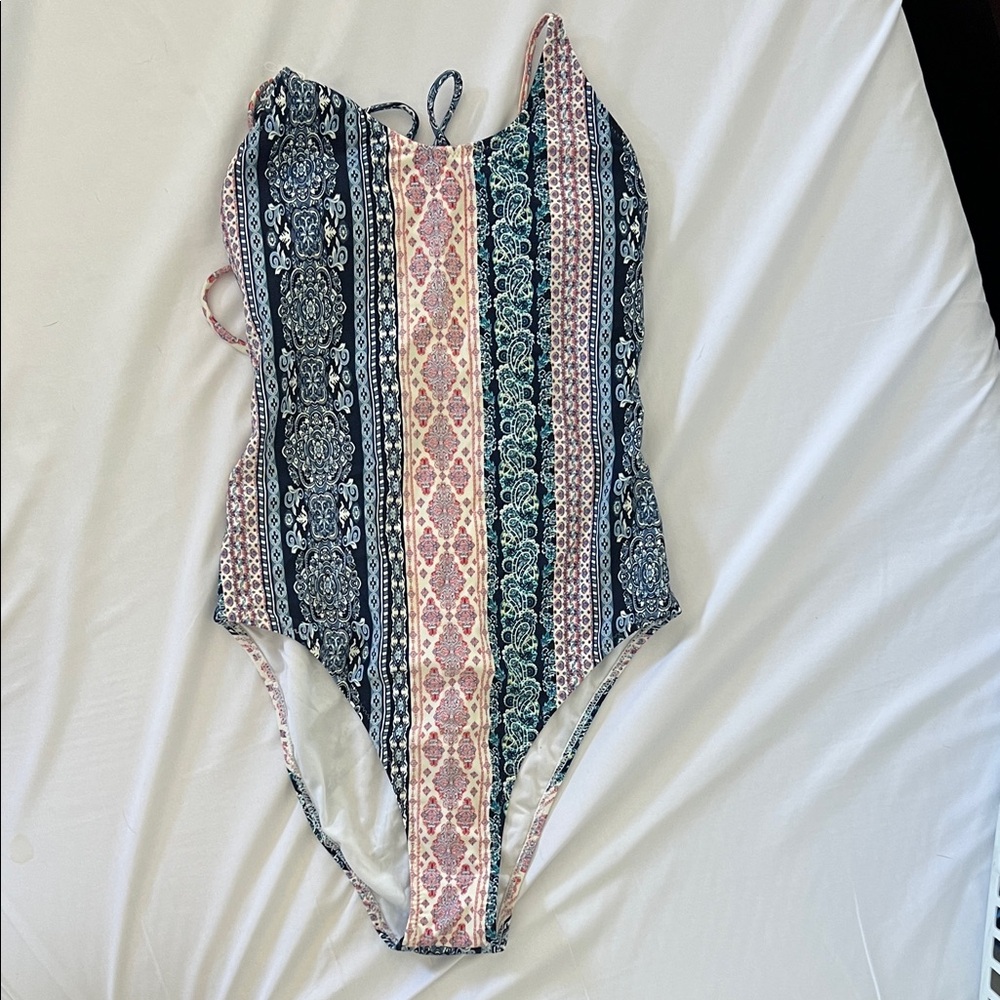 Cupshe Multicolor Patterned One Piece Swimsuit